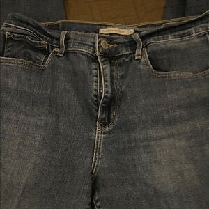 Women’s Blue Jeans
